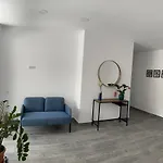 Eos -