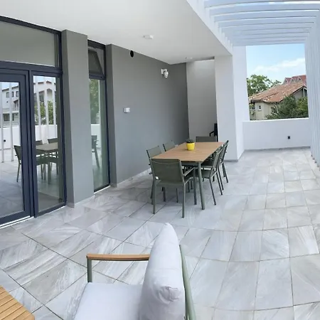 Eos - Guest house *